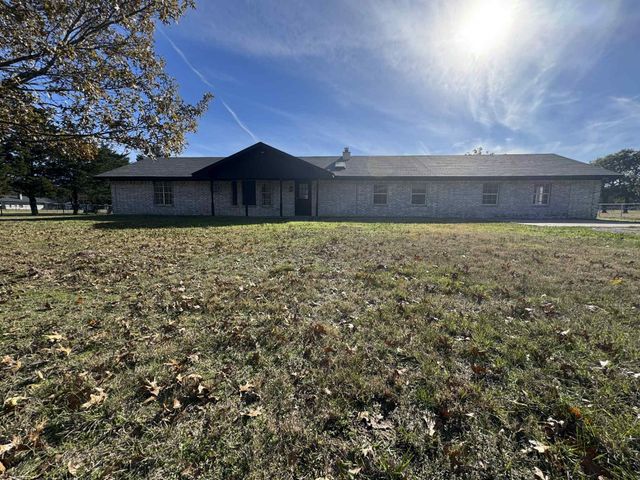 529 Morris Lane, Greenville, TX 75402
