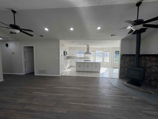 529 Morris Lane, Greenville, TX 75402