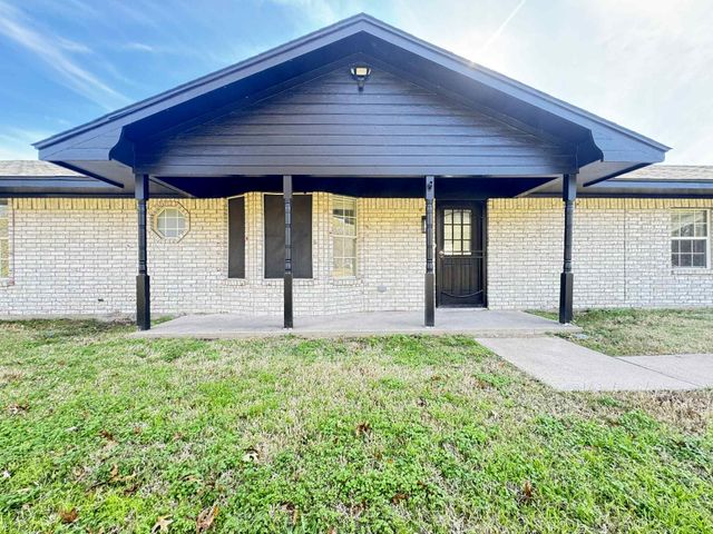 529 Morris Lane, Greenville, TX 75402