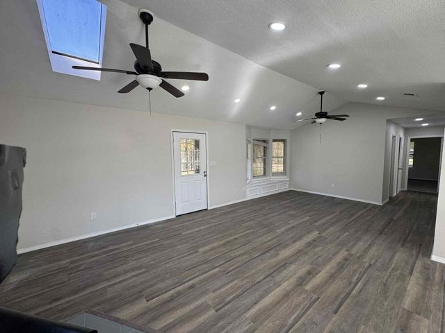 529 Morris Lane, Greenville, TX 75402