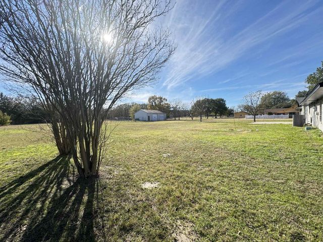 529 Morris Lane, Greenville, TX 75402