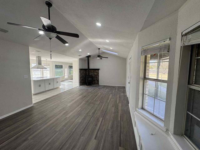 529 Morris Lane, Greenville, TX 75402