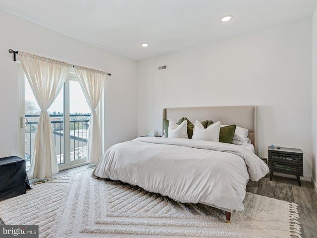 1931 COLONIAL ST, Philadelphia, PA 19138