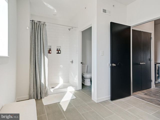 1931 COLONIAL ST, Philadelphia, PA 19138