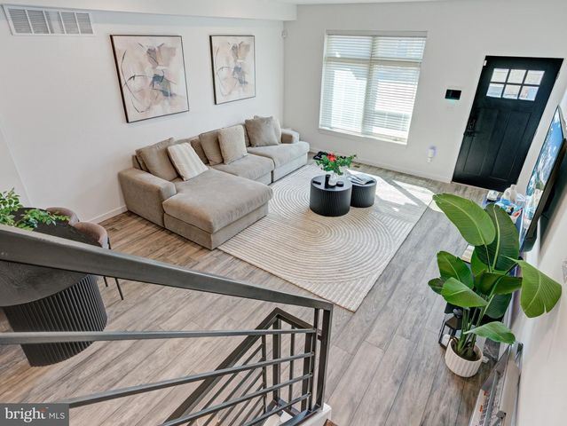 1931 COLONIAL ST, Philadelphia, PA 19138