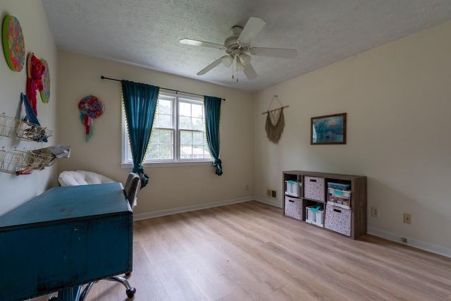 539 Fond Du Lac Drive, Stone Mountain, GA 30088