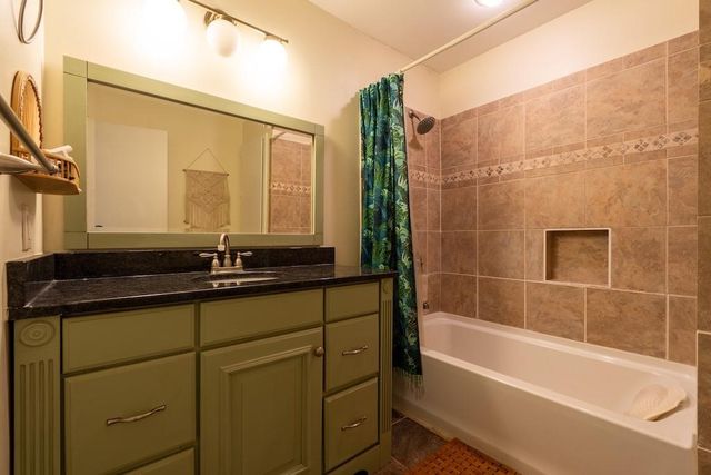 539 Fond Du Lac Drive, Stone Mountain, GA 30088