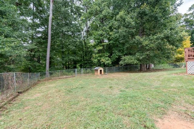 539 Fond Du Lac Drive, Stone Mountain, GA 30088