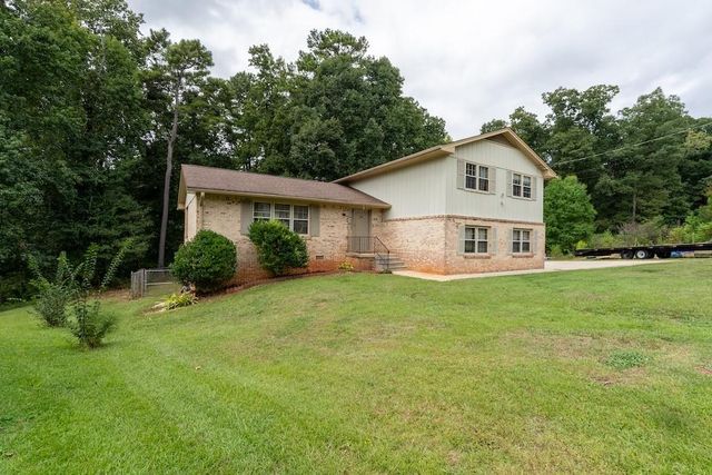 539 Fond Du Lac Drive, Stone Mountain, GA 30088