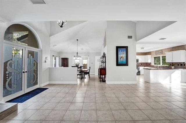 11300 Knot Way, Cooper City, FL 33026