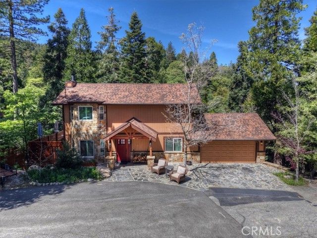 1056 Fiden Court, Crestline, CA 92325