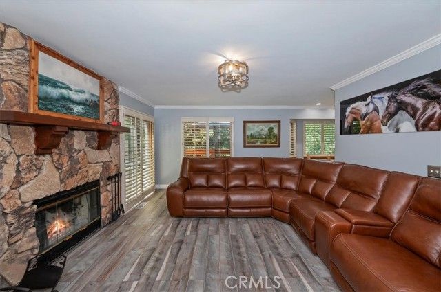 1056 Fiden Court, Crestline, CA 92325