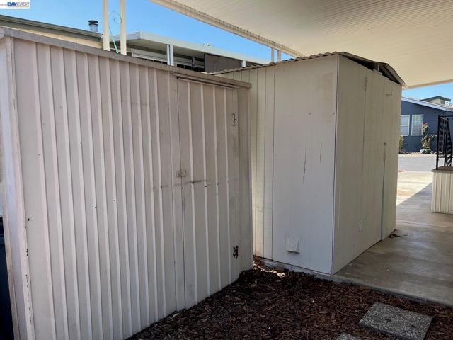28124 Murcia St, Hayward, CA 94544