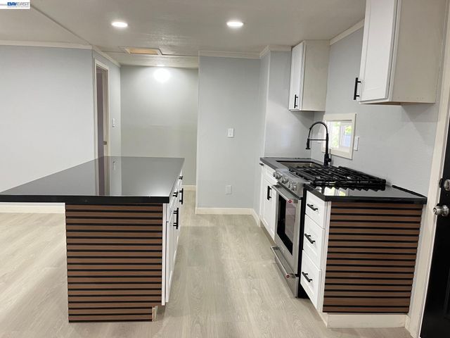 28124 Murcia St, Hayward, CA 94544