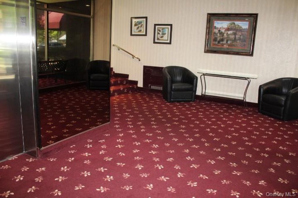 463 Summit Avenue 2-A, Cedarhurst, NY 11516 — photo 2
