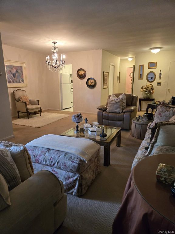 463 Summit Avenue 2-A, Cedarhurst, NY 11516 — photo 4
