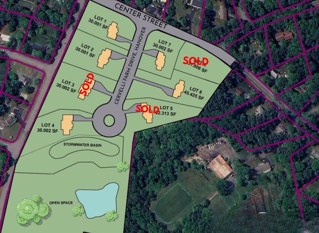 51 Cervelli Farm Dr, Hanover, MA 02339