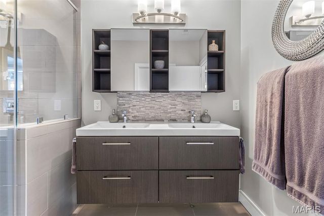 2834 Lafayette Avenue, St Louis, MO 63104