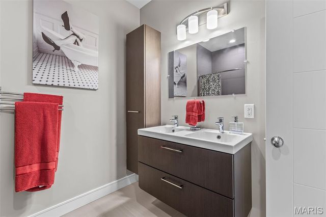 2834 Lafayette Avenue, St Louis, MO 63104