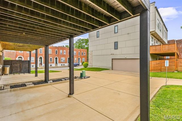 2834 Lafayette Avenue, St Louis, MO 63104