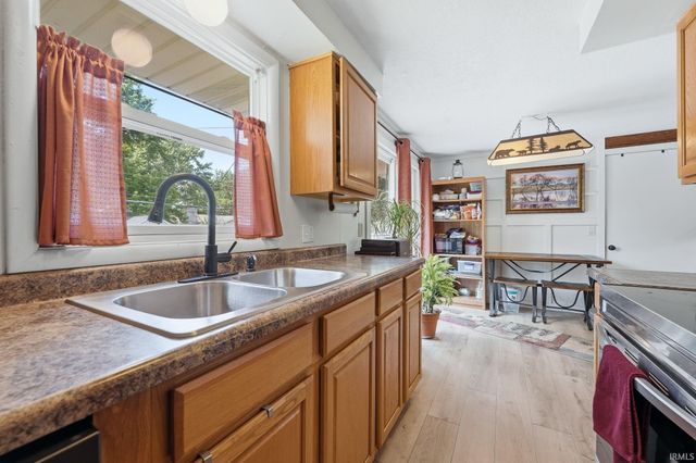 340 Tweedwood Drive, New Haven, IN 46774