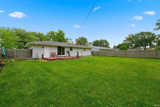 340 Tweedwood Drive, New Haven, IN 46774