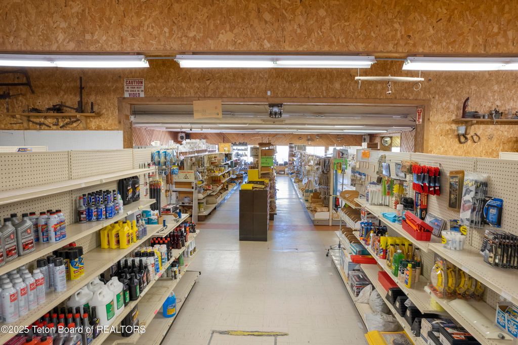 10652 US HIGHWAY 189, Big Piney, WY 83113 photo 21