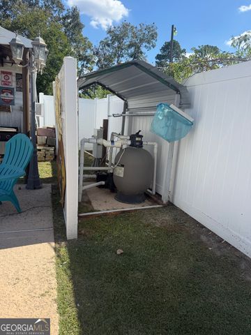 45 Elton Street, Hazlehurst, GA 31539