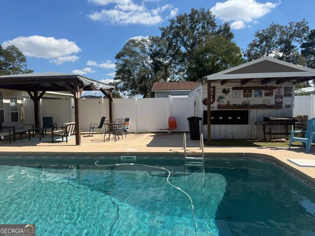45 Elton Street, Hazlehurst, GA 31539