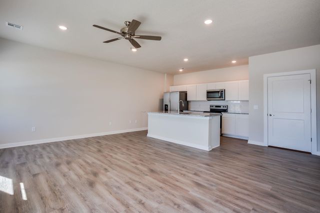 1790 W Redbud Lane, Goddard, KS 67052