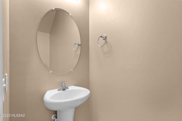 3830 E 3rd St Unit 2102, Tucson, AZ 85716