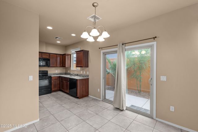 3830 E 3rd St Unit 2102, Tucson, AZ 85716