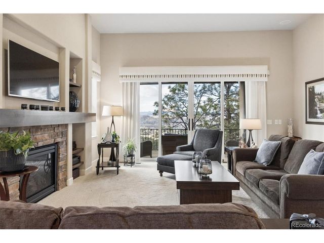 438 Galaxy Dr, Castle Rock, CO 80108