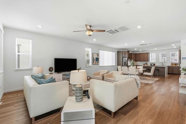 638 EUCALYPTUS Way, Alameda, CA 94501