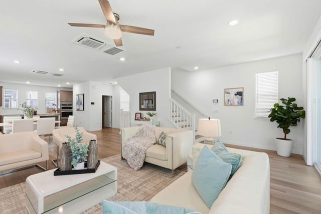 638 EUCALYPTUS Way, Alameda, CA 94501