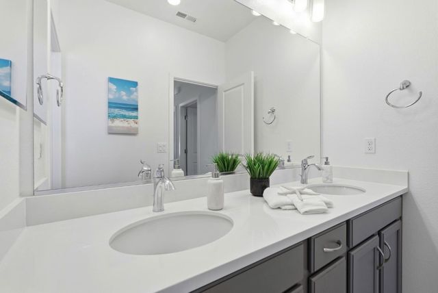 638 EUCALYPTUS Way, Alameda, CA 94501