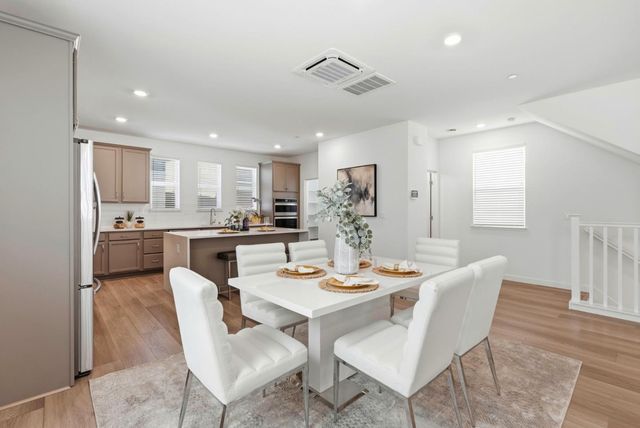 638 EUCALYPTUS Way, Alameda, CA 94501