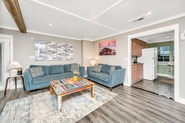 503 E Ashley Avenue, Folly Beach, SC 29439