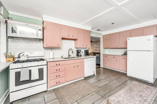 503 E Ashley Avenue, Folly Beach, SC 29439