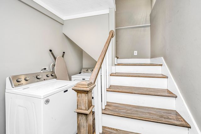 503 E Ashley Avenue, Folly Beach, SC 29439