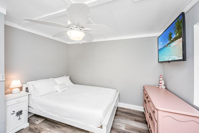 503 E Ashley Avenue, Folly Beach, SC 29439