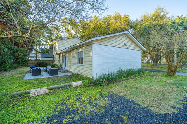 503 E Ashley Avenue, Folly Beach, SC 29439