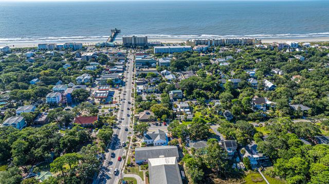 503 E Ashley Avenue, Folly Beach, SC 29439