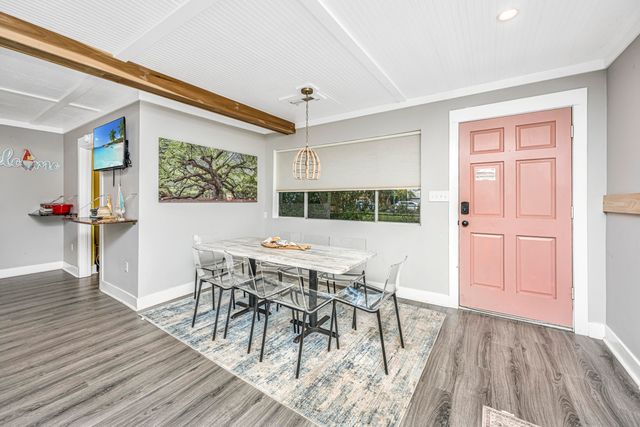 503 E Ashley Avenue, Folly Beach, SC 29439