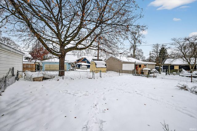 815 S 26th Street, South Bend, IN 46615