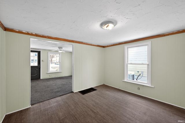 815 S 26th Street, South Bend, IN 46615