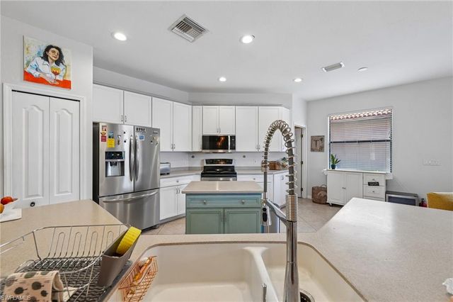 12142 Country Day CIR, Fort Myers, FL 33913