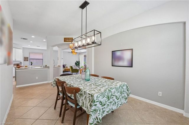 12142 Country Day CIR, Fort Myers, FL 33913