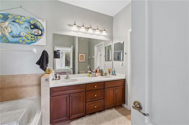 12142 Country Day CIR, Fort Myers, FL 33913
