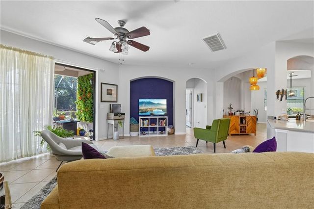 12142 Country Day CIR, Fort Myers, FL 33913